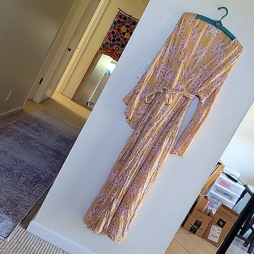 Billabong Floral Maxi Wrap Dress - Picture 7 of 13